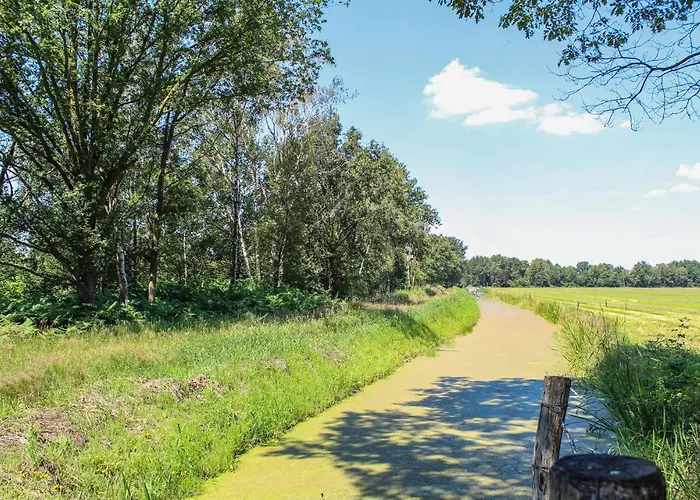 Дом отдыха Cozy In With Wifi Meijel